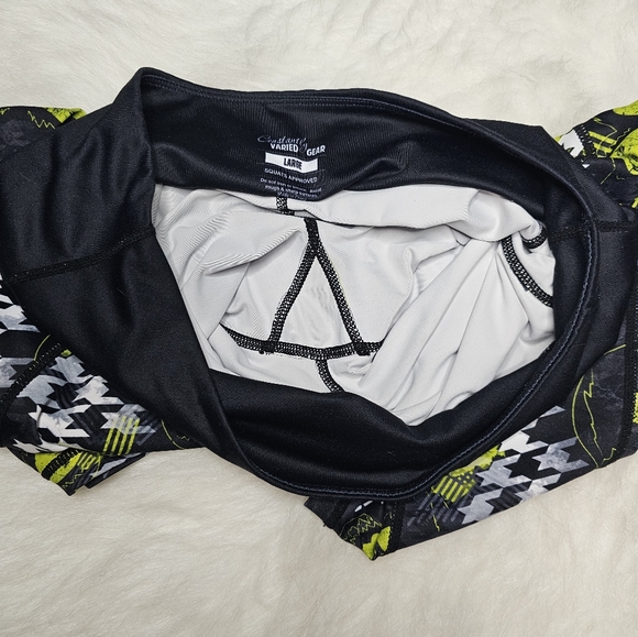 CVG Capri length leggings - Picture 2 of 2